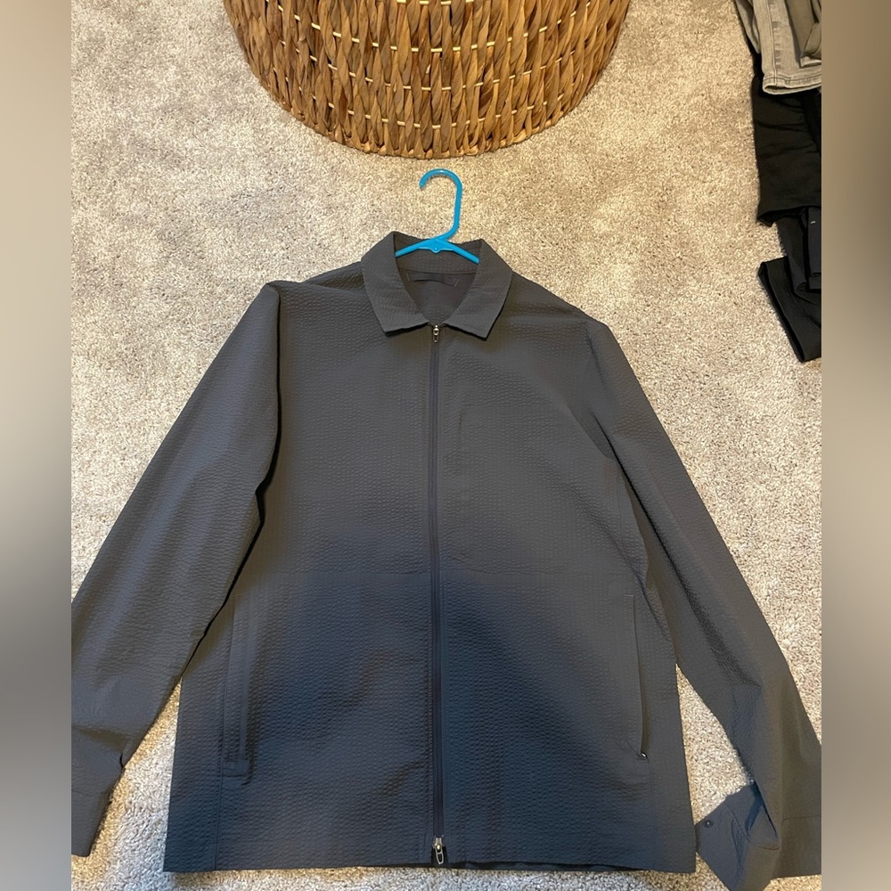 Lululemon lightweight commuter jacket, size medium, grey color